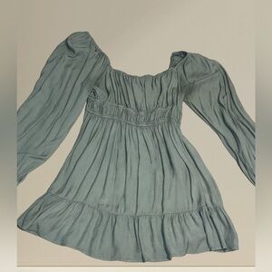 Bundle of 2 Forever 21 mini dresses Size Large